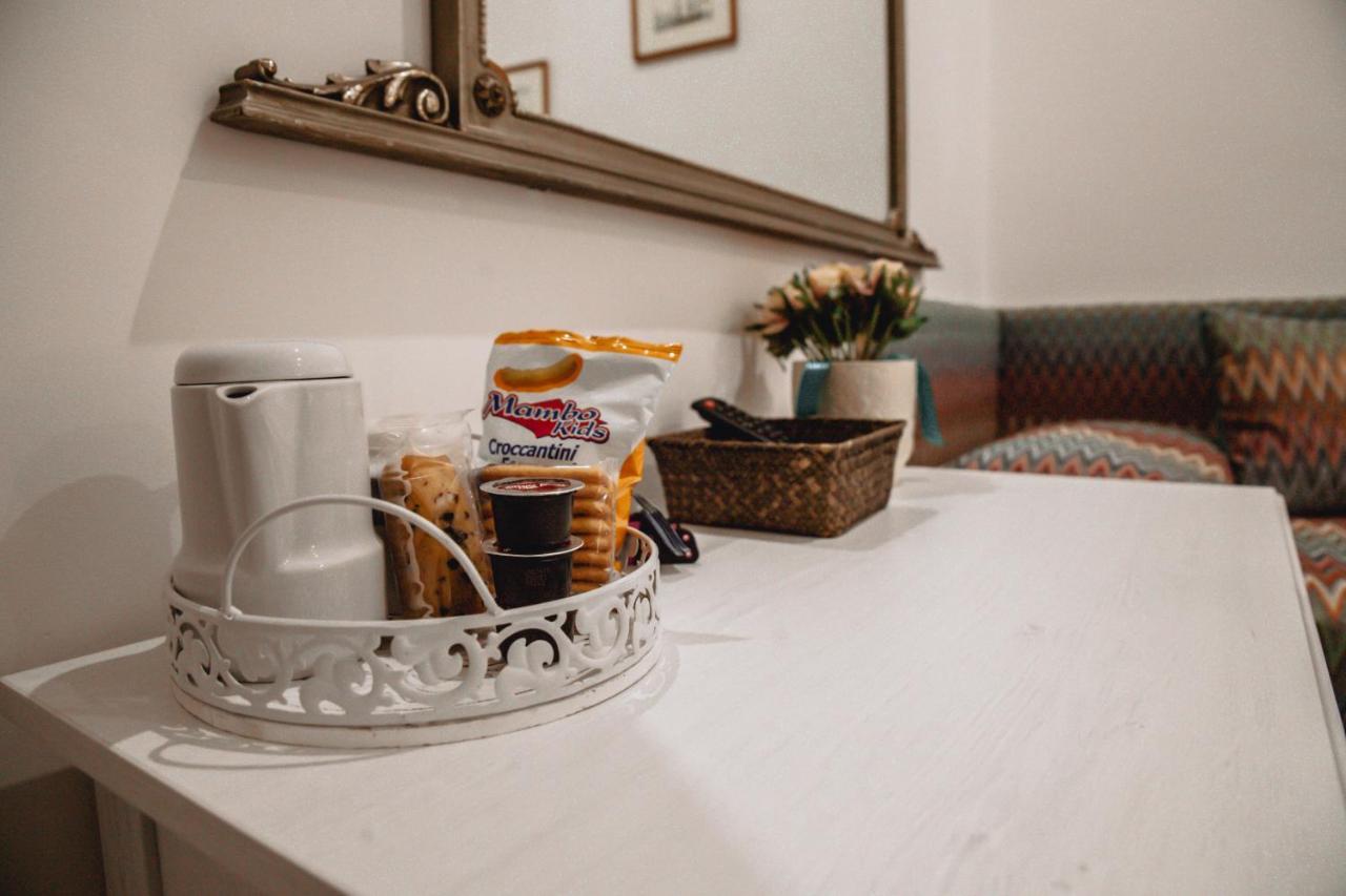 Aleandre Bed & Breakfast Foggia Bagian luar foto