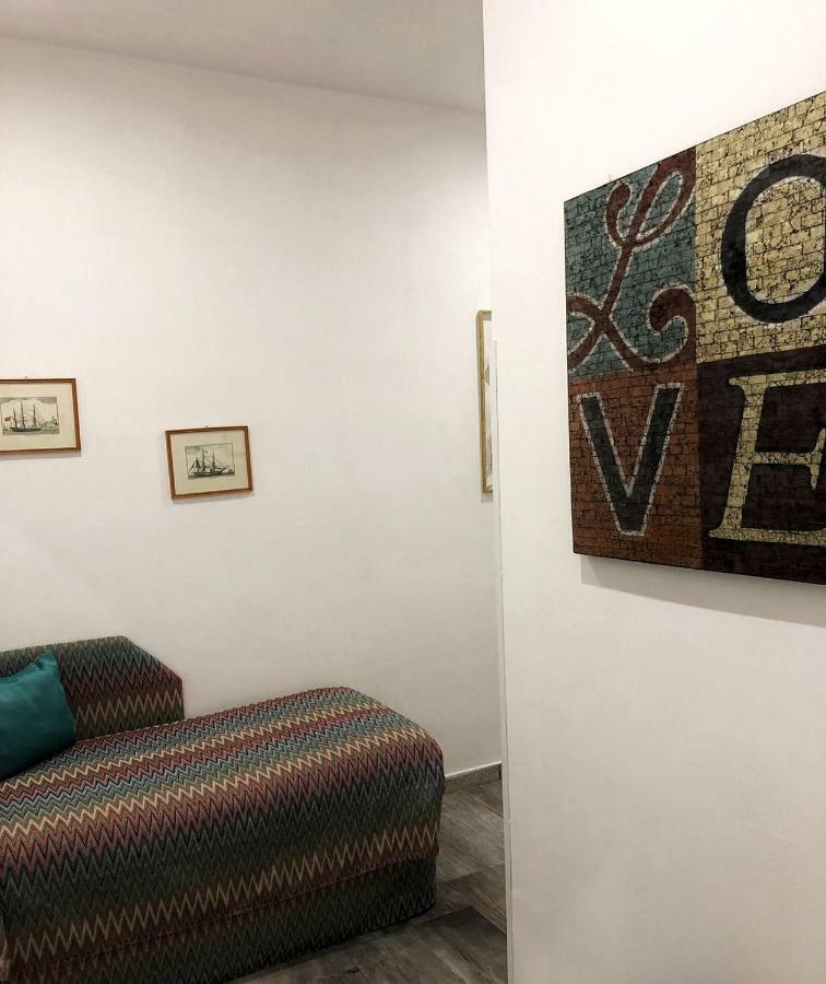 Aleandre Bed & Breakfast Foggia Bagian luar foto