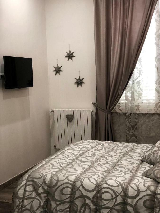 Aleandre Bed & Breakfast Foggia Bagian luar foto